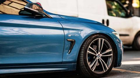 How Competitive Environments Influence Custom Vehicle Design